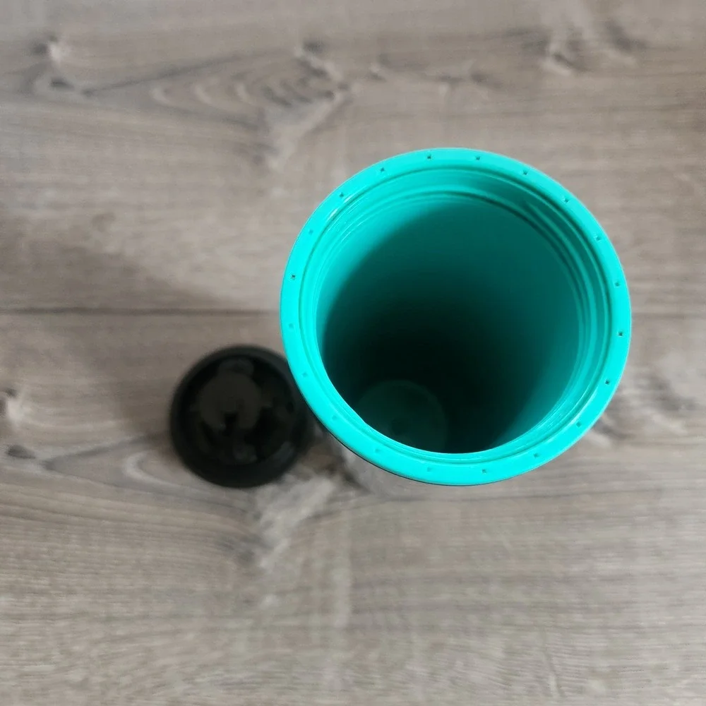 2018 Starbucks Valentines Day Flower Hearts‎ Blue Tumbler Acrylic 16 oz Tall Cup